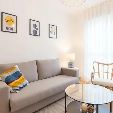 Apartamentos Tucan Malaga Exterior photo